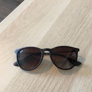 Ray Ban Erika sunglasses